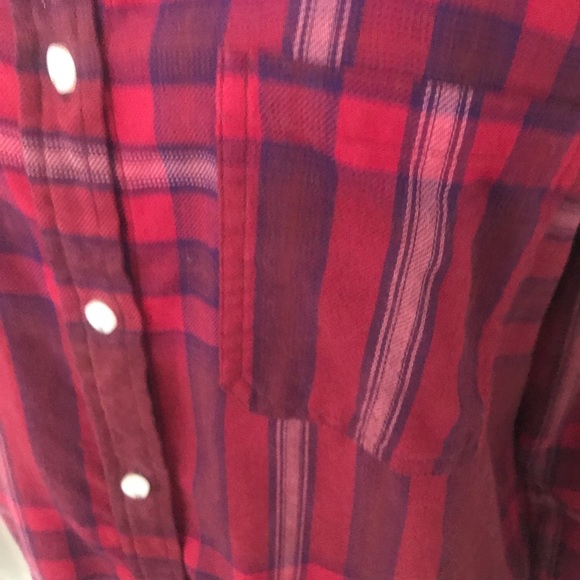 Mossimo Button Down Flannel Shirt - Picture 2 of 4